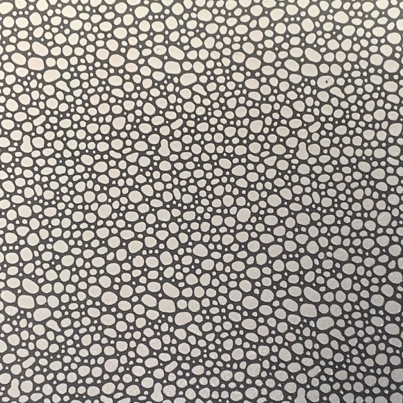 OfficeMax Ipad Case with Pen Set Silver Black Pebble Snap Closure 10" X 8" New - Picture 7 of 10